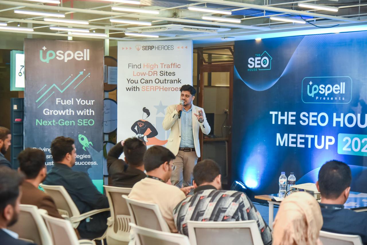 Anik Speaking at SEO House